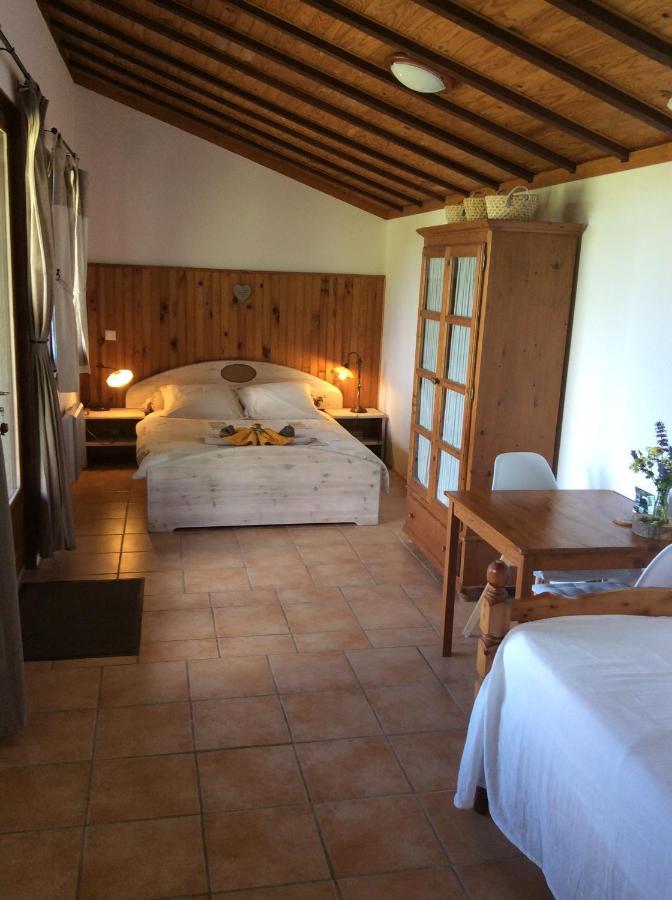 Chambre D'Hotes Grange De La Bastide Laveissiere Екстер'єр фото